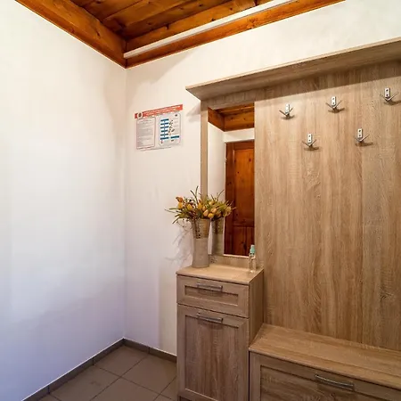 Apartman Na Zloncu *