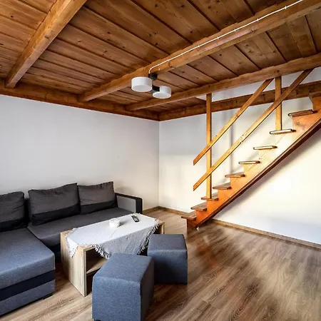 Na Zloncu Apartman Ratulow